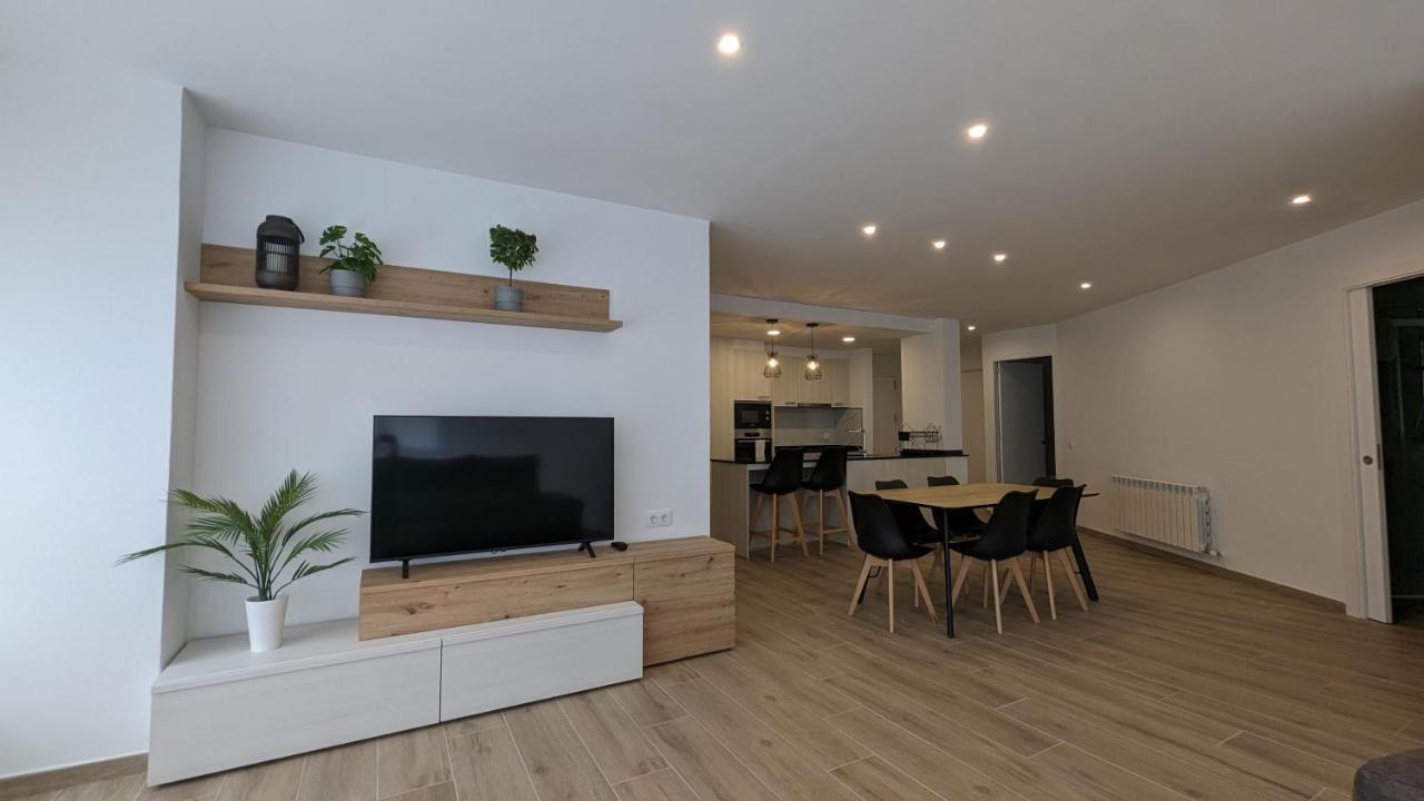 Hydros Apartment Ripoll Exterior photo